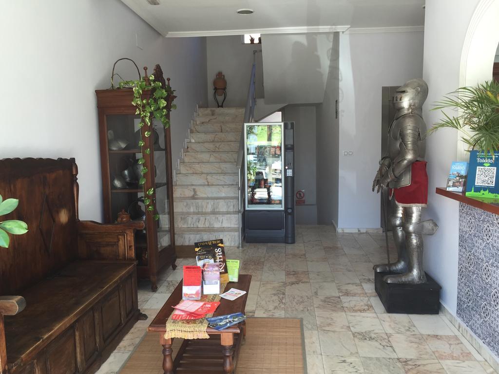 Hotel Godofredo Toledo Bagian luar foto