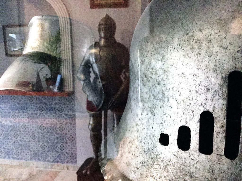 Hotel Godofredo Toledo Bagian luar foto